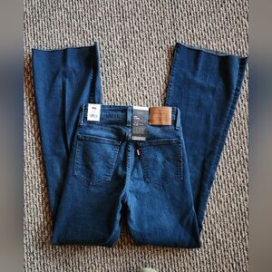 Womens levis Flare 726 jeans 25x32